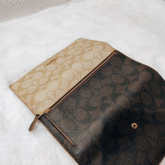 Coach wallet - Picture 3 of 3